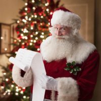 クリスマスシーズンに大活躍のサンタクロースの年収は？！